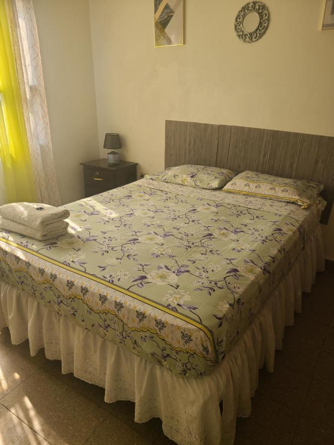 טגוסיגלפה Hospedaje Casa De Luna מראה חיצוני תמונה