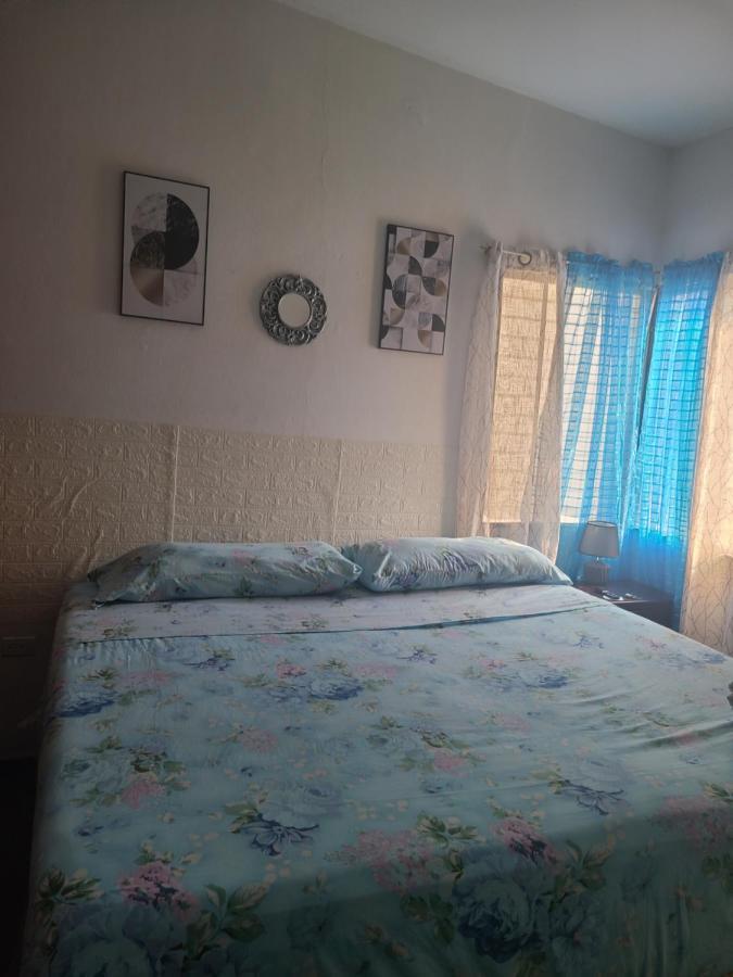 טגוסיגלפה Hospedaje Casa De Luna מראה חיצוני תמונה